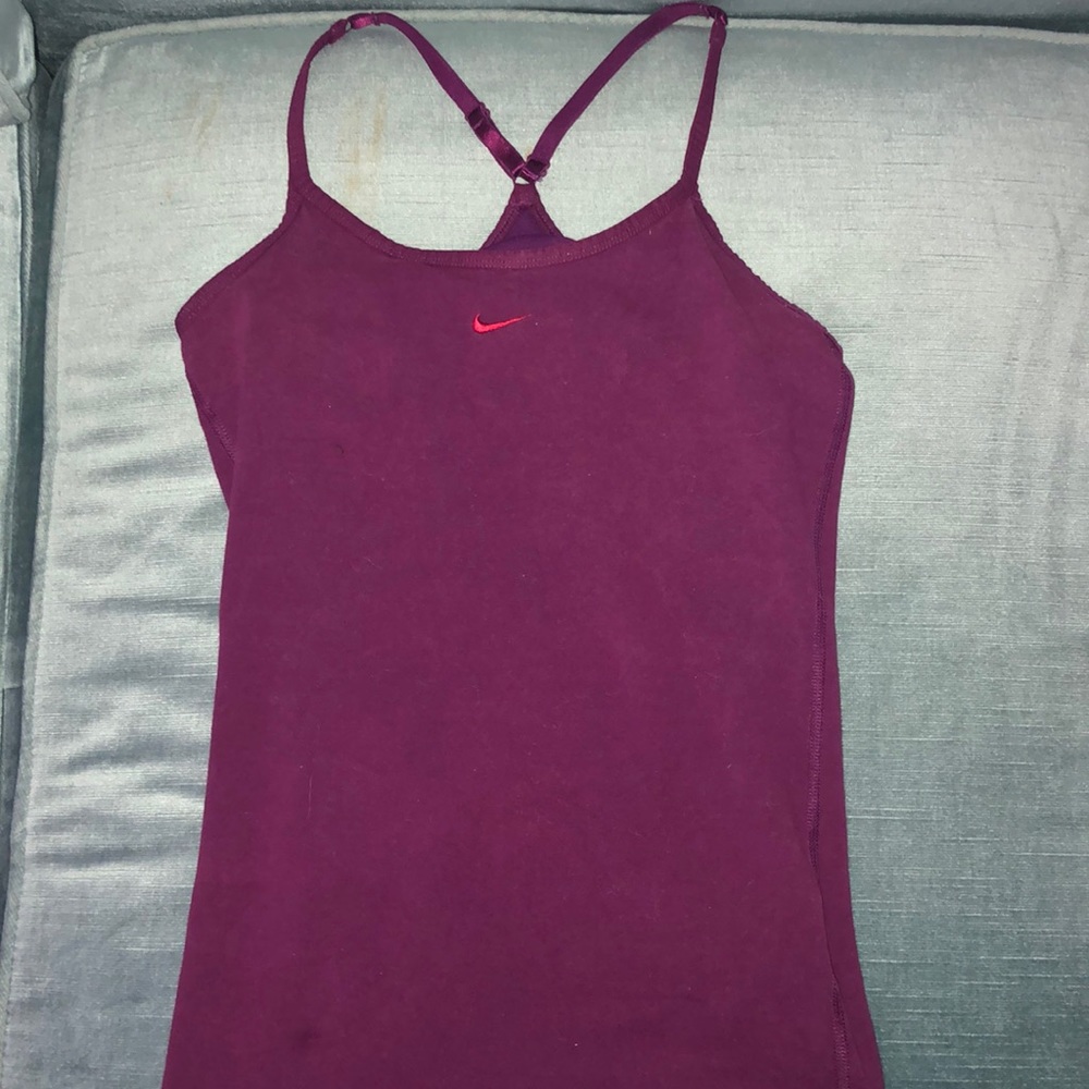 ❌SOLD❌ 
Small Purple Nike Sports Tank